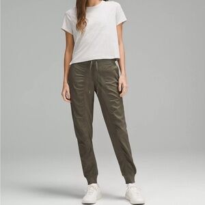 Lululemon Dance Studio Mid-Rise Jogger. Full length. Size 10.